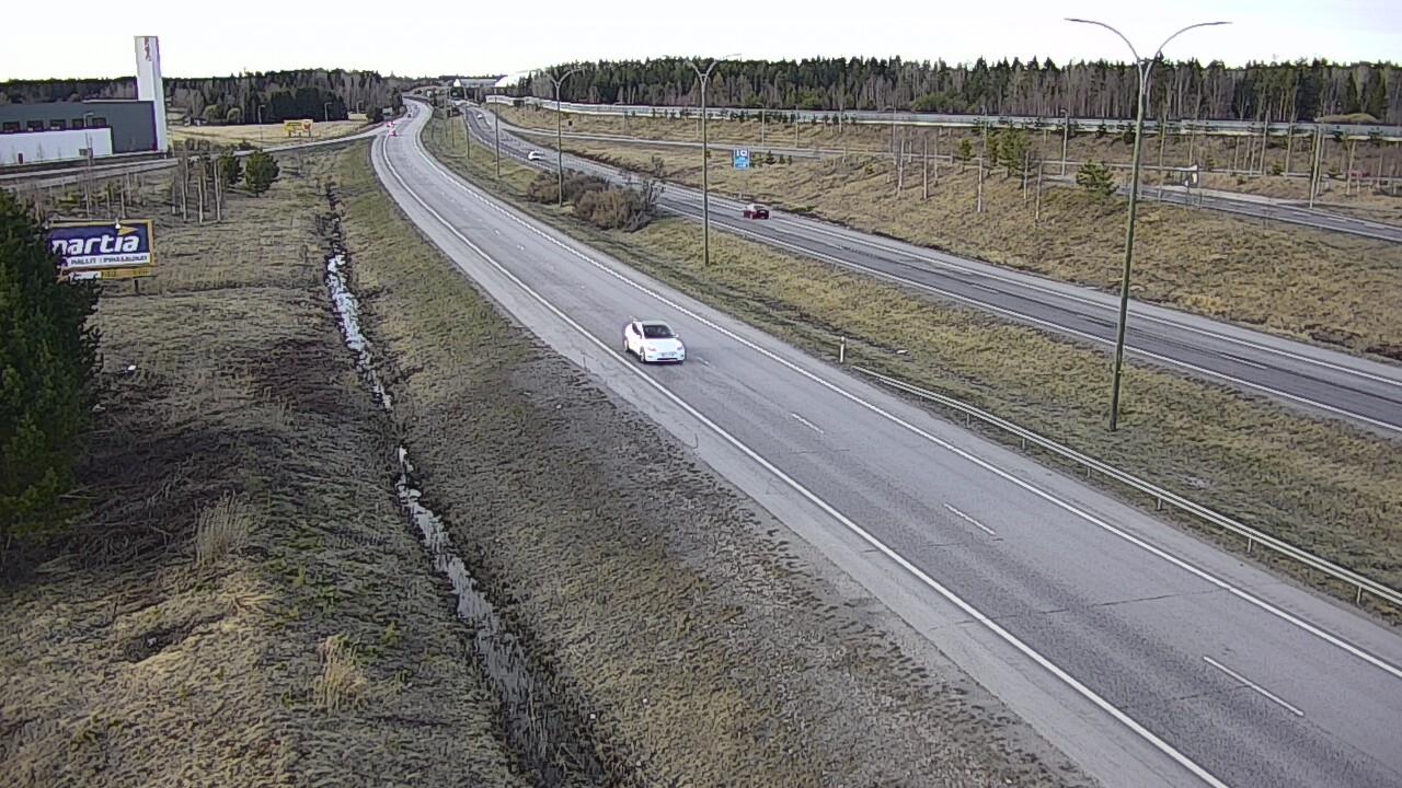 Weather Camera Image Väg 4 Kempele, Zatelliitti, Oulu, Pohjois-Pohjanmaa