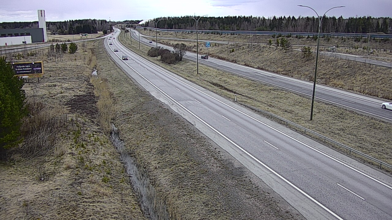 Weather Camera Image Väg 4 Kempele, Zatelliitti, Oulu, Pohjois-Pohjanmaa