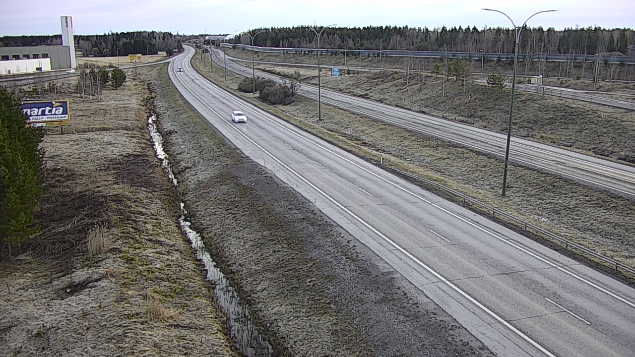 Weather Camera Image Väg 4 Kempele, Zatelliitti, Oulu, Pohjois-Pohjanmaa
