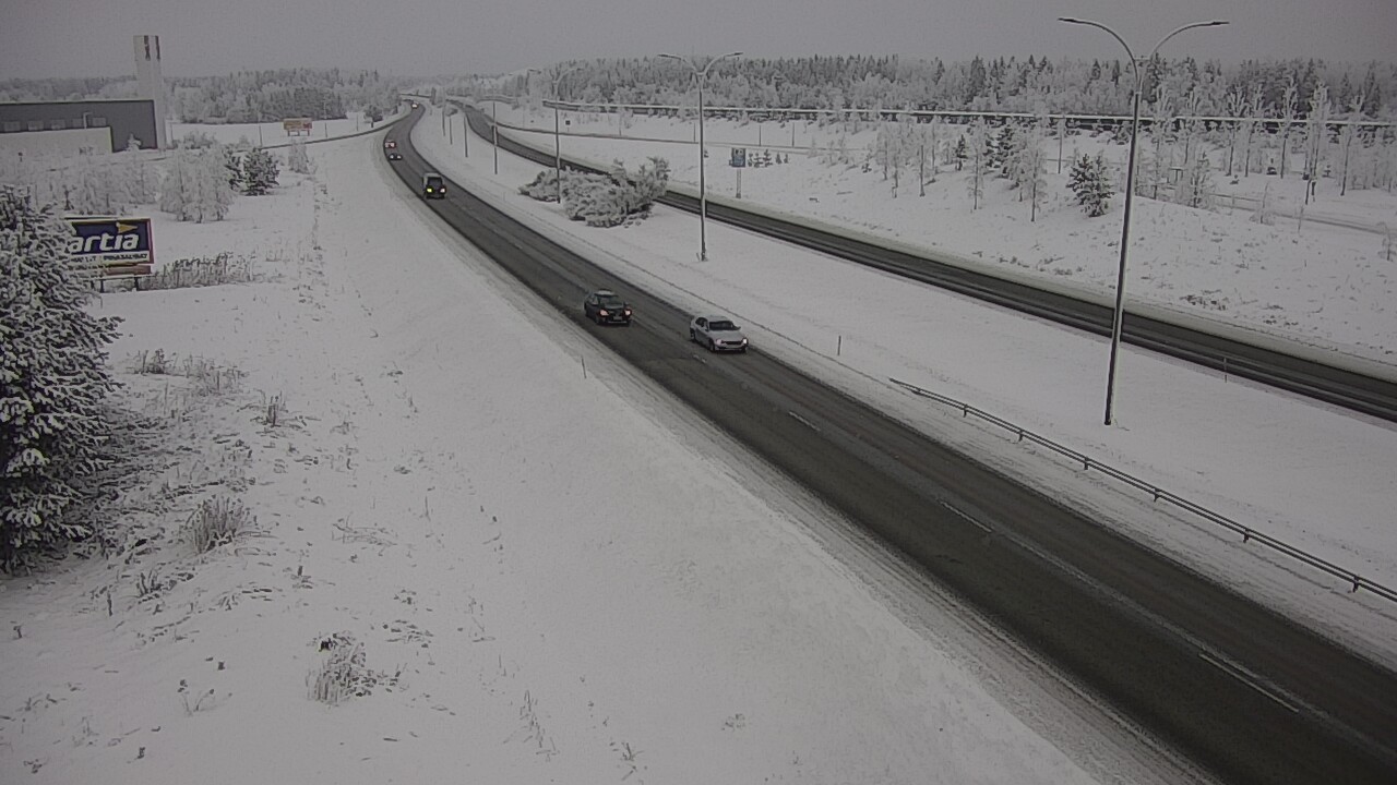 Kelikamerat Kuva Tie 4 Kempele, Zatelliitti, Oulu, Pohjois-Pohjanmaa