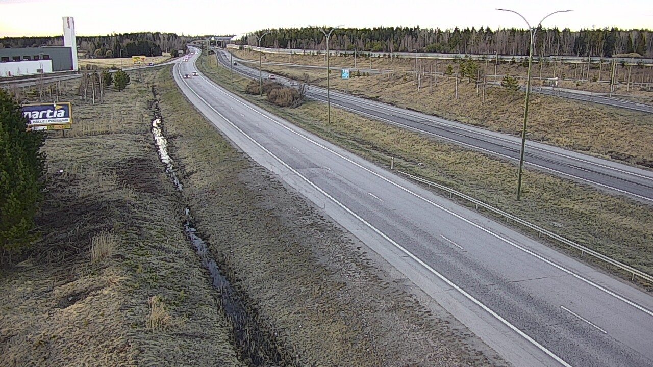 Weather Camera Image Väg 4 Kempele, Zatelliitti, Oulu, Pohjois-Pohjanmaa