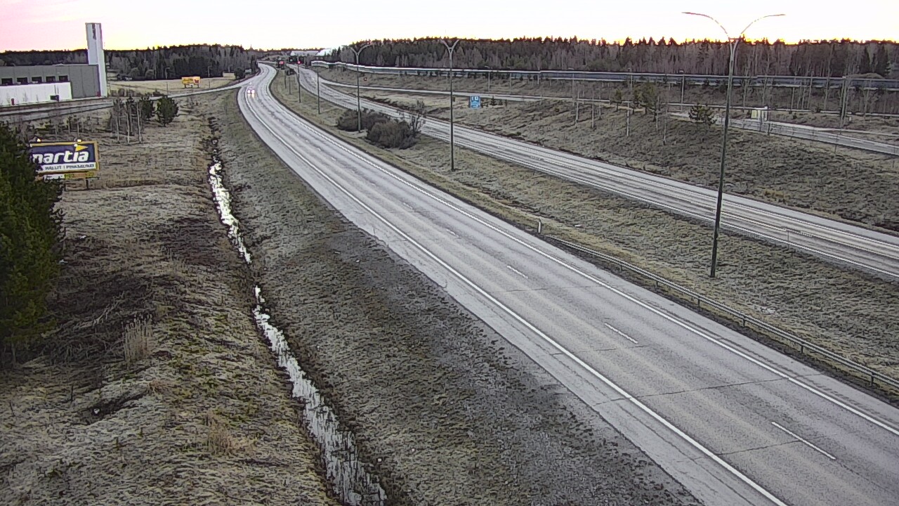 Weather Camera Image Väg 4 Kempele, Zatelliitti, Oulu, Pohjois-Pohjanmaa