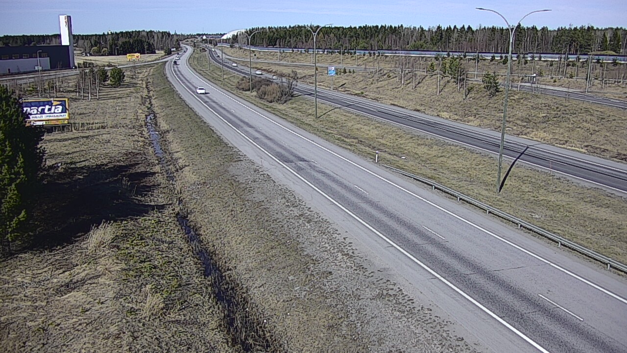Weather Camera Image Väg 4 Kempele, Zatelliitti, Oulu, Pohjois-Pohjanmaa