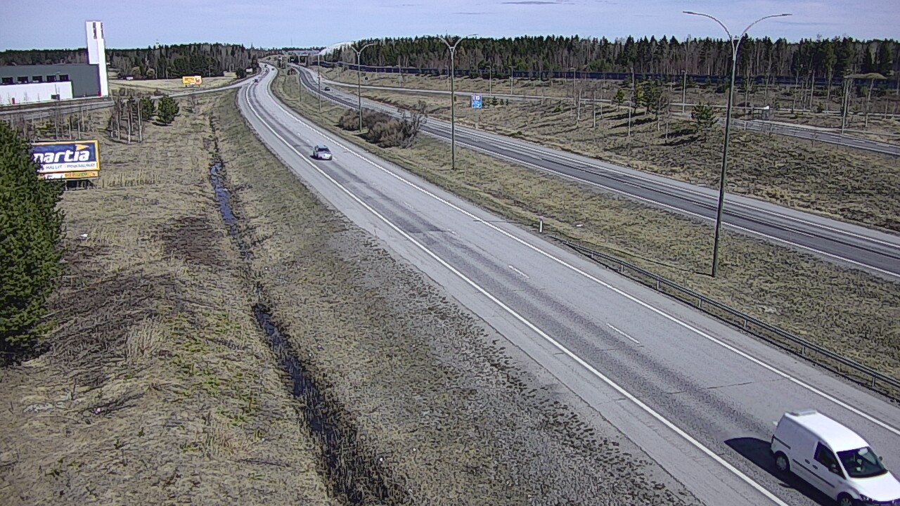 Weather Camera Image Väg 4 Kempele, Zatelliitti, Oulu, Pohjois-Pohjanmaa