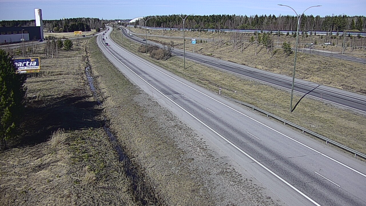 Weather Camera Image Väg 4 Kempele, Zatelliitti, Oulu, Pohjois-Pohjanmaa
