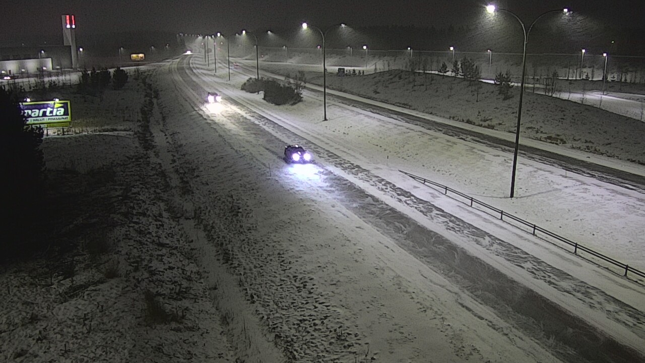 Kelikamerat Kuva Tie 4 Kempele, Zatelliitti, Oulu, Pohjois-Pohjanmaa