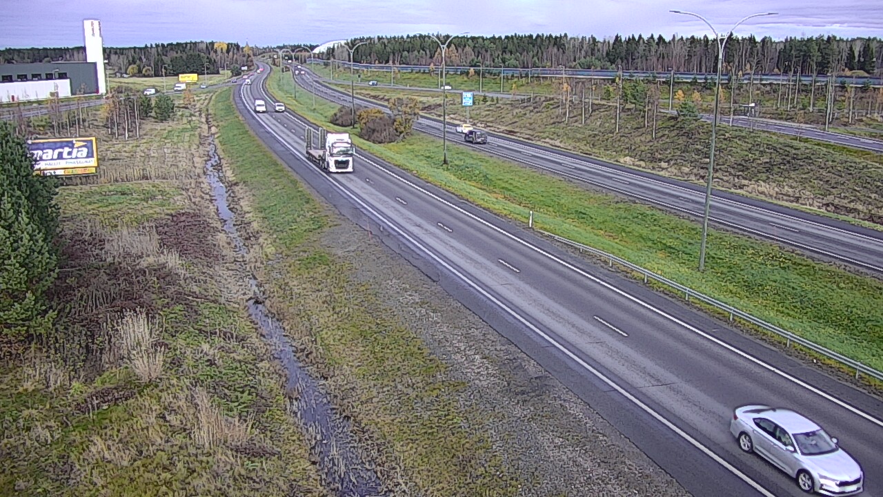 Kelikamerat Kuva Tie 4 Kempele, Zatelliitti, Oulu, Pohjois-Pohjanmaa