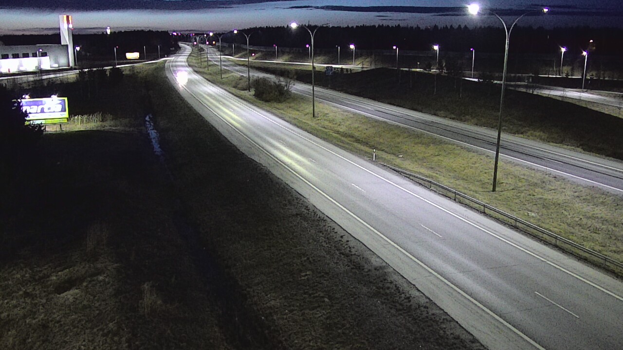 Weather Camera Image Väg 4 Kempele, Zatelliitti, Oulu, Pohjois-Pohjanmaa