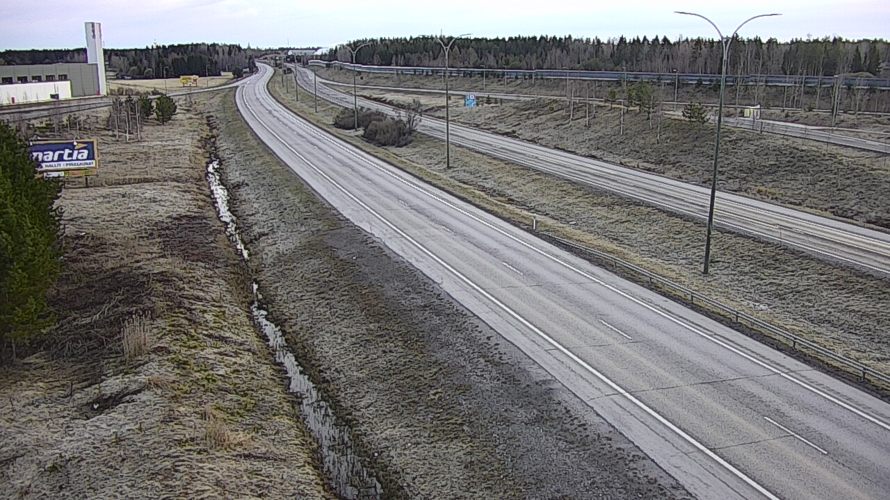 Weather Camera Image Väg 4 Kempele, Zatelliitti, Oulu, Pohjois-Pohjanmaa