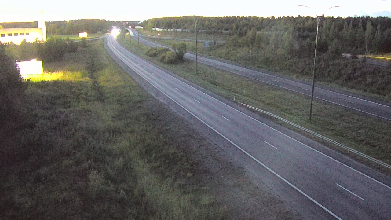 Kelikamerat Kuva Tie 4 Kempele, Zatelliitti, Oulu, Pohjois-Pohjanmaa