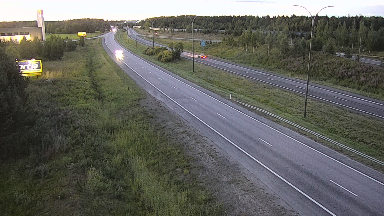 Kelikamerat Kuva Tie 4 Kempele, Zatelliitti, Oulu, Pohjois-Pohjanmaa