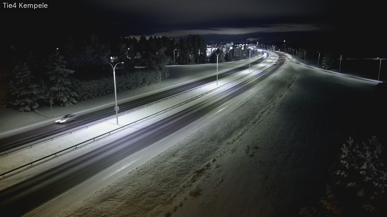 Kelikamerat Kuva Tie 4 Kempele, Zeppelin, Kempele, Pohjois-Pohjanmaa