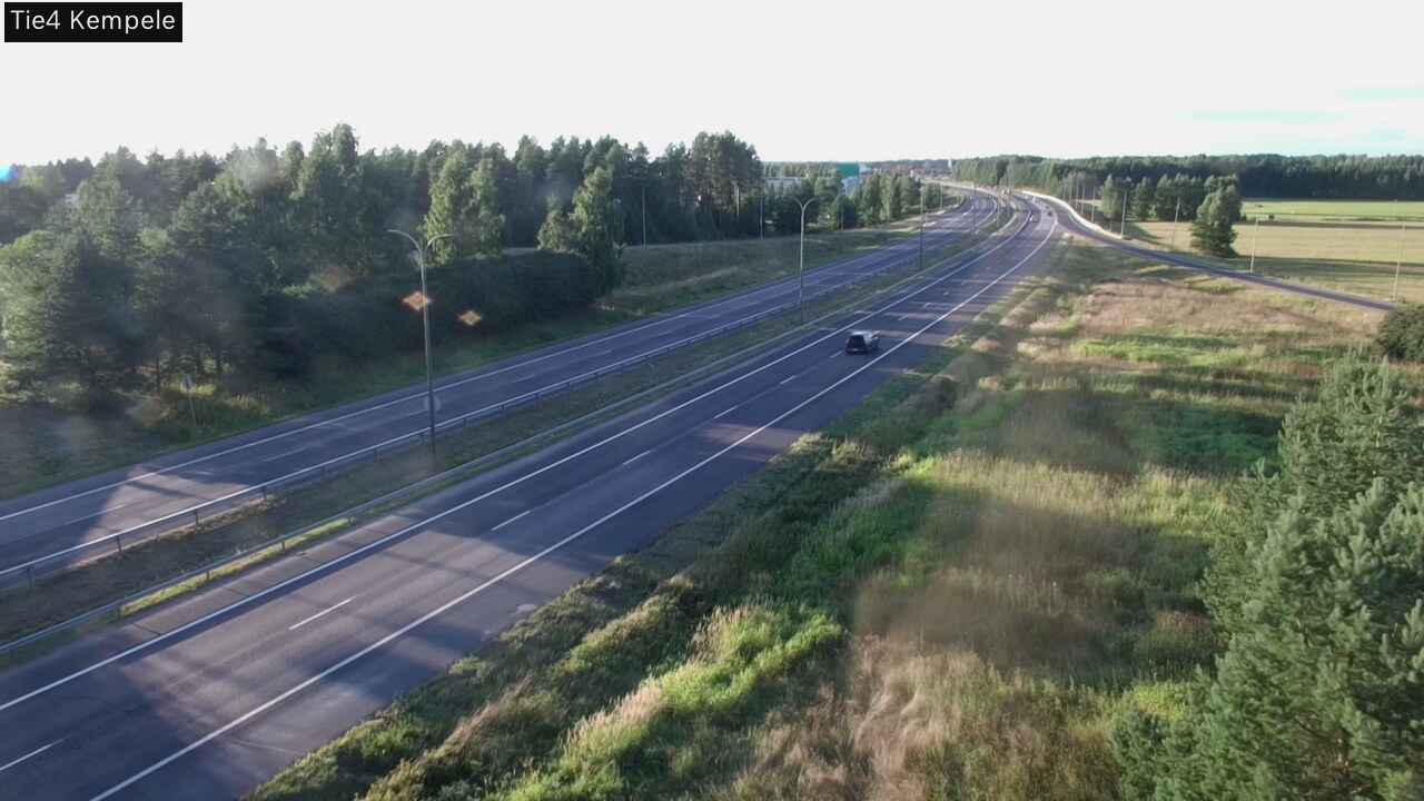 Kelikamerat Kuva Tie 4 Kempele, Zeppelin, Kempele, Pohjois-Pohjanmaa