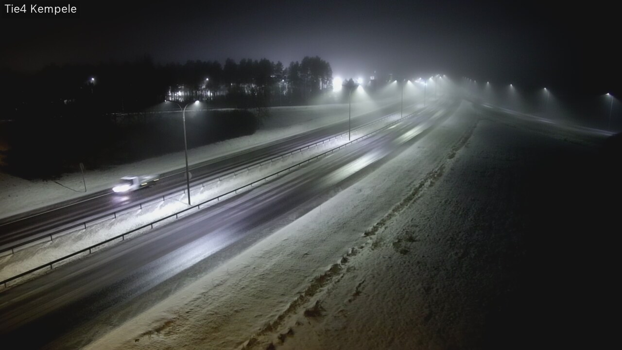 Weather Camera Image Väg 4 Kempele, Zeppelin, Kempele, Pohjois-Pohjanmaa