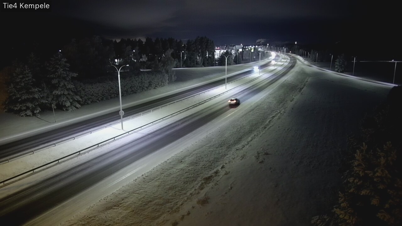Kelikamerat Kuva Tie 4 Kempele, Zeppelin, Kempele, Pohjois-Pohjanmaa
