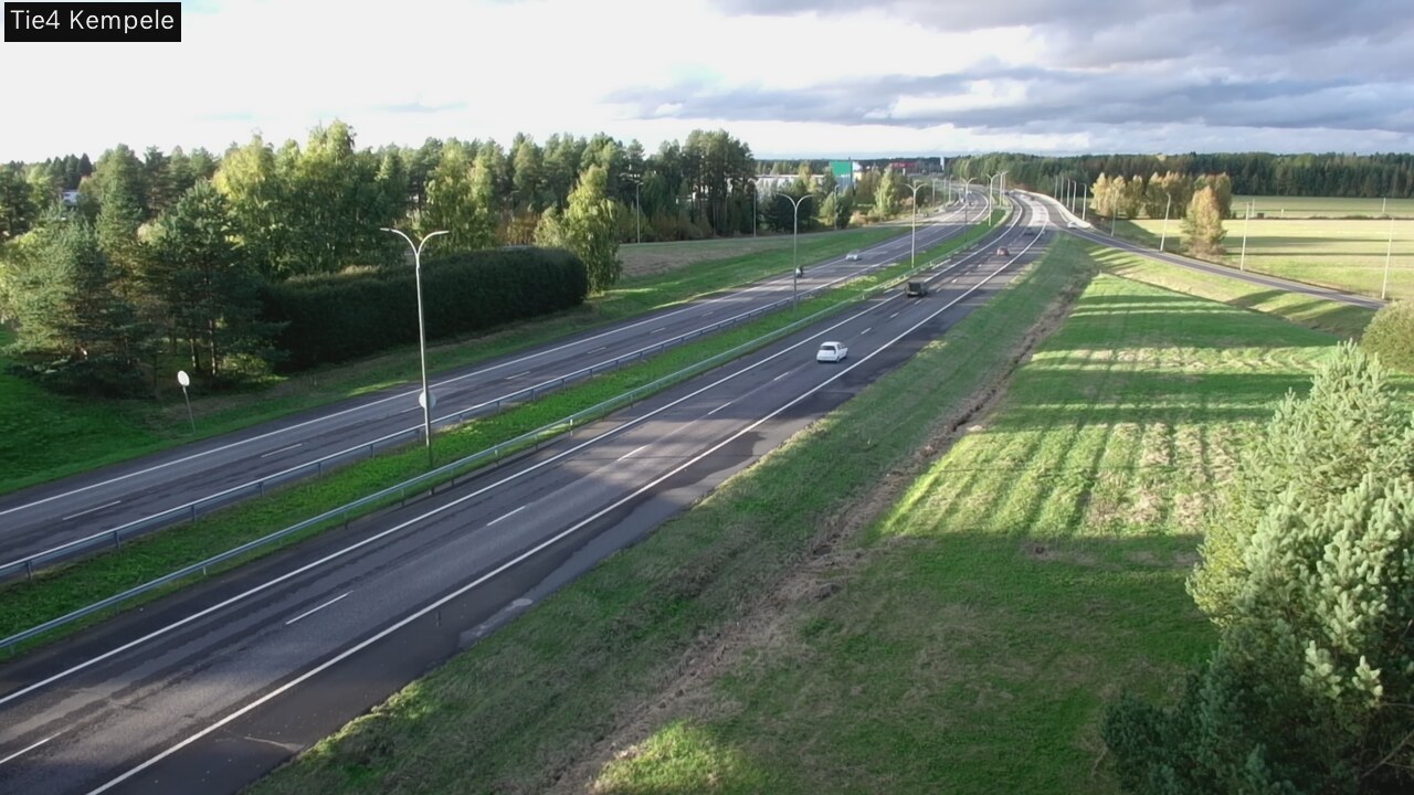 Kelikamerat Kuva Tie 4 Kempele, Zeppelin, Kempele, Pohjois-Pohjanmaa