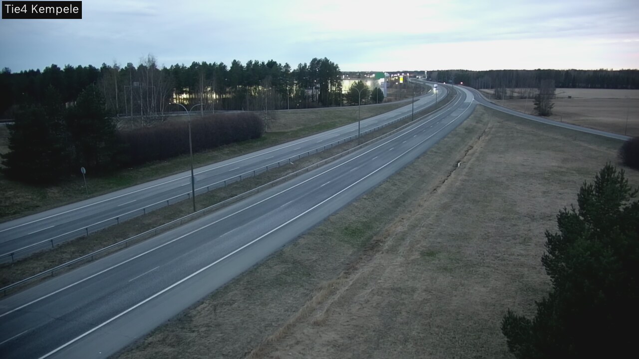 Weather Camera Image Väg 4 Kempele, Zeppelin, Kempele, Pohjois-Pohjanmaa