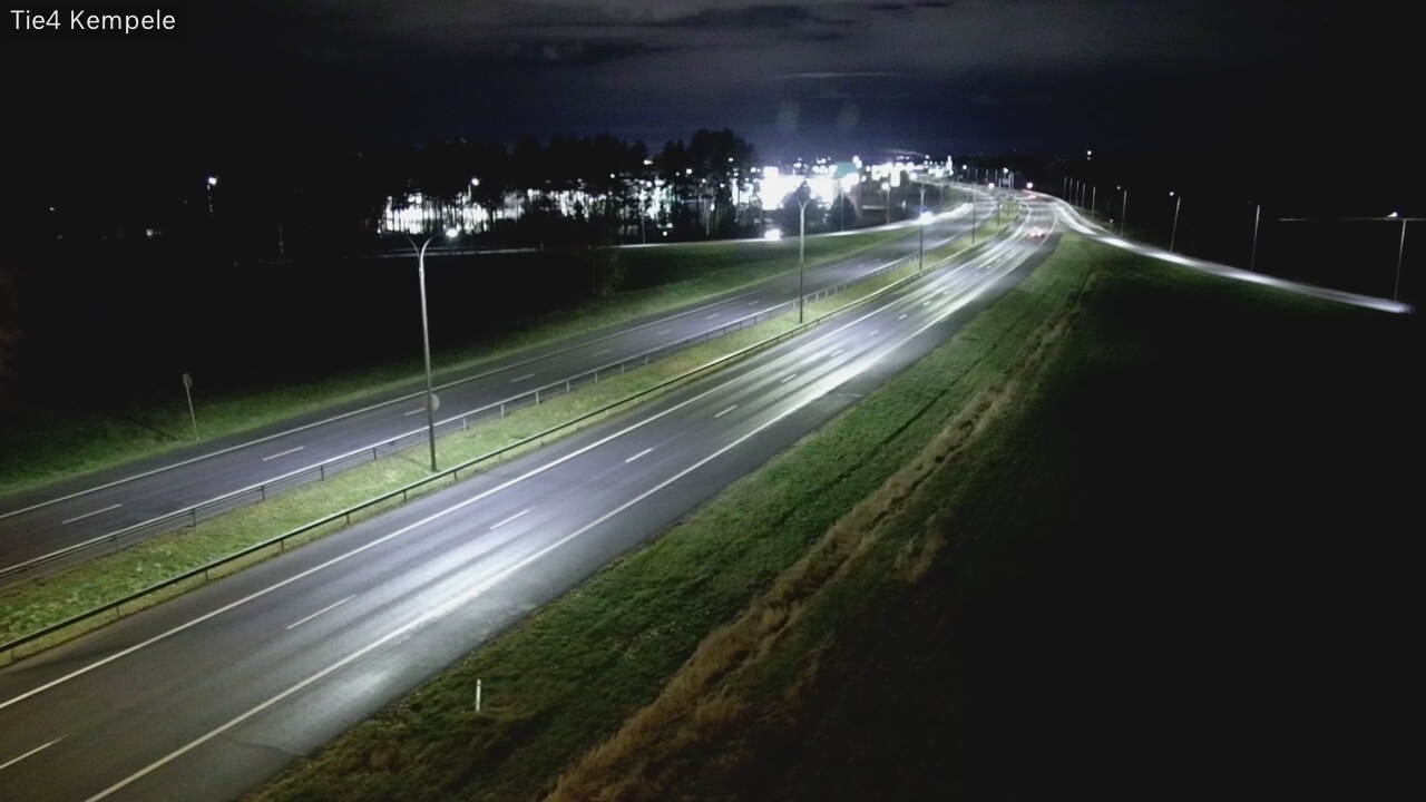 Kelikamerat Kuva Tie 4 Kempele, Zeppelin, Kempele, Pohjois-Pohjanmaa