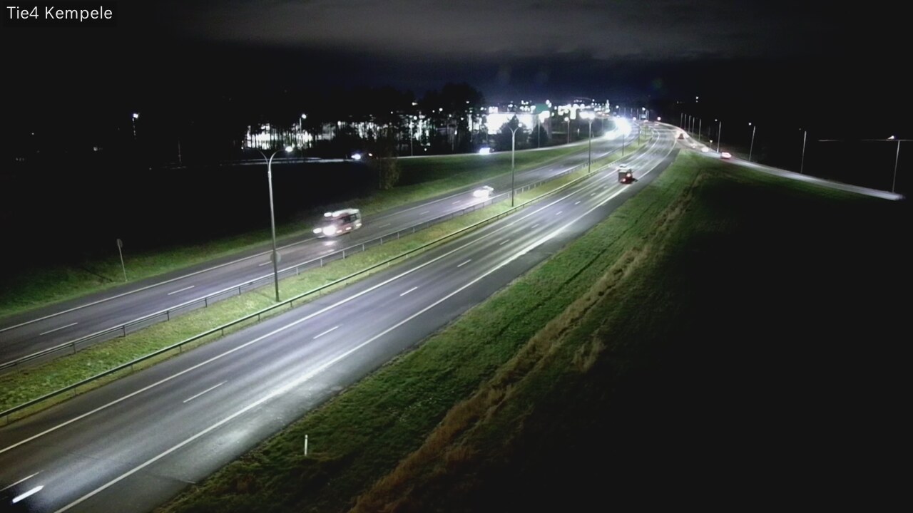 Kelikamerat Kuva Tie 4 Kempele, Zeppelin, Kempele, Pohjois-Pohjanmaa