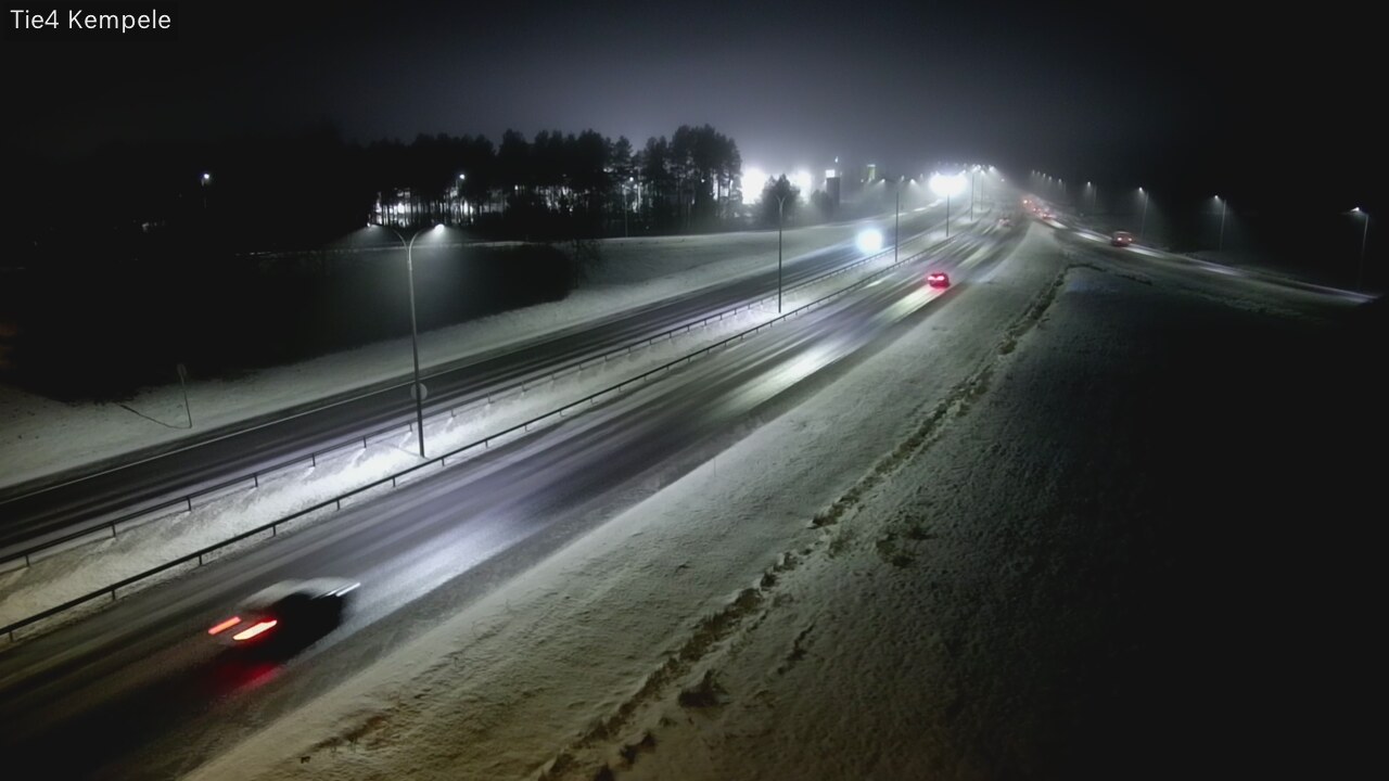 Weather Camera Image Väg 4 Kempele, Zeppelin, Kempele, Pohjois-Pohjanmaa