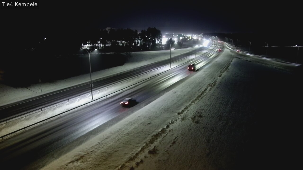 Weather Camera Image Väg 4 Kempele, Zeppelin, Kempele, Pohjois-Pohjanmaa
