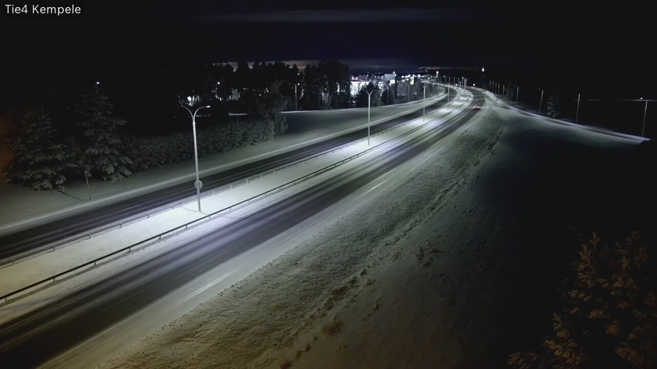 Kelikamerat Kuva Tie 4 Kempele, Zeppelin, Kempele, Pohjois-Pohjanmaa