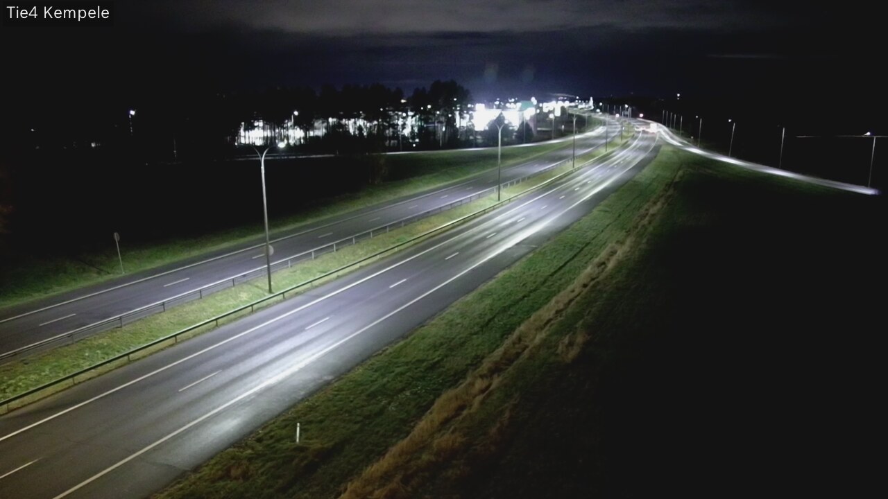 Kelikamerat Kuva Tie 4 Kempele, Zeppelin, Kempele, Pohjois-Pohjanmaa