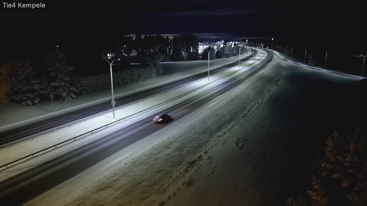 Kelikamerat Kuva Tie 4 Kempele, Zeppelin, Kempele, Pohjois-Pohjanmaa