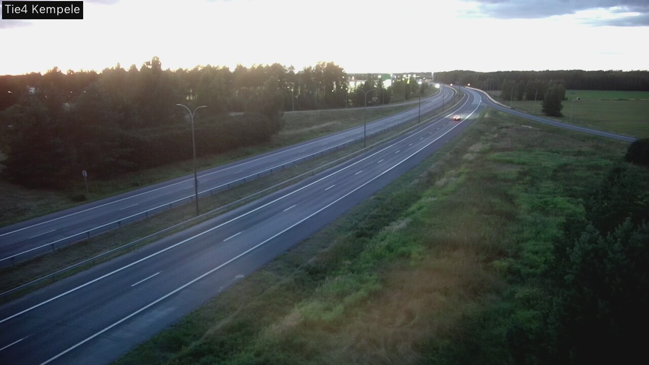 Kelikamerat Kuva Tie 4 Kempele, Zeppelin, Kempele, Pohjois-Pohjanmaa