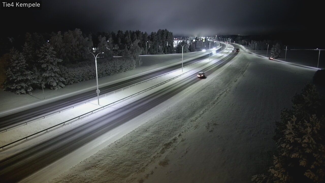 Kelikamerat Kuva Tie 4 Kempele, Zeppelin, Kempele, Pohjois-Pohjanmaa