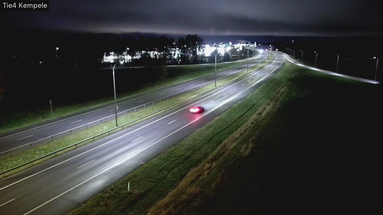 Kelikamerat Kuva Tie 4 Kempele, Zeppelin, Kempele, Pohjois-Pohjanmaa