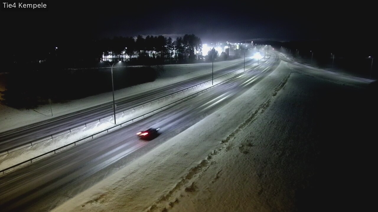 Weather Camera Image Väg 4 Kempele, Zeppelin, Kempele, Pohjois-Pohjanmaa