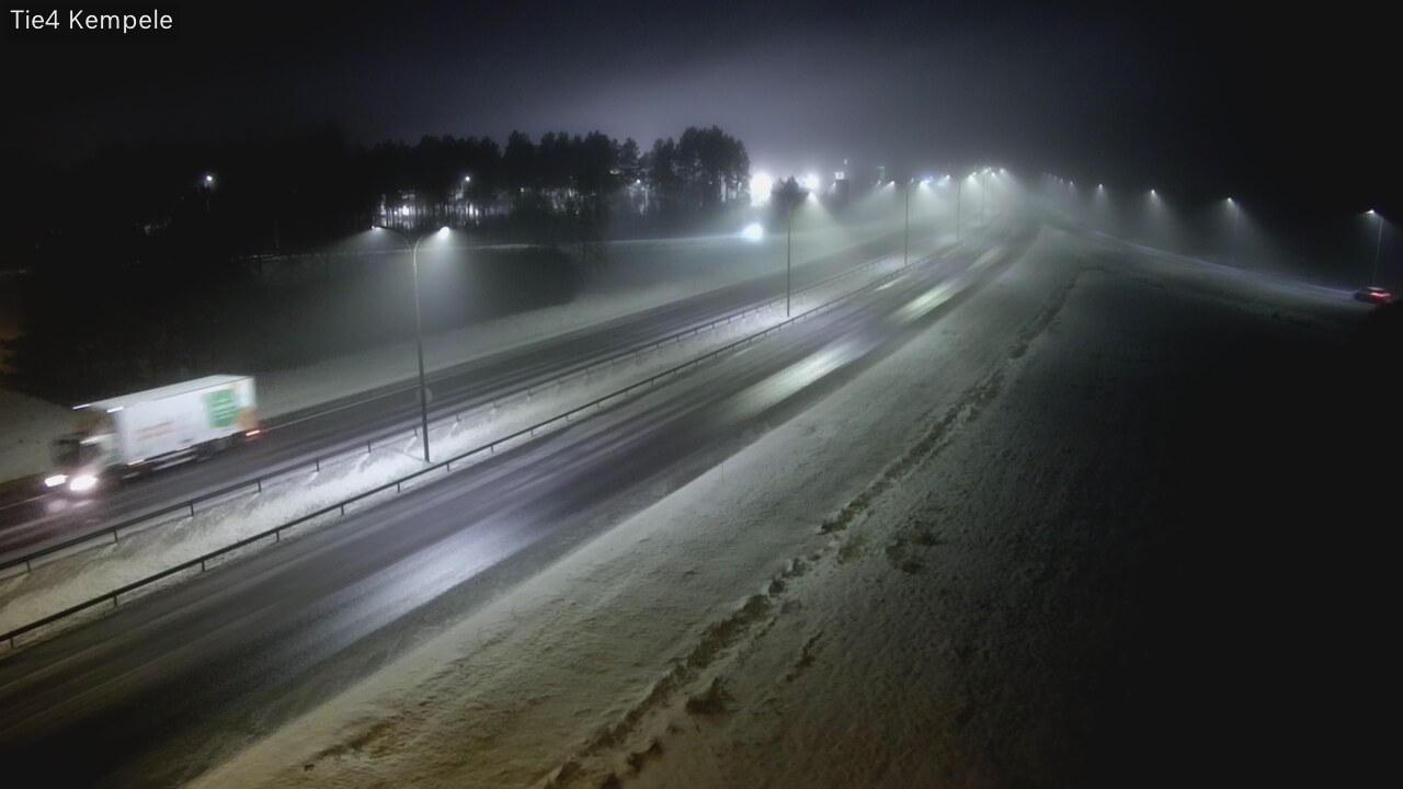 Weather Camera Image Väg 4 Kempele, Zeppelin, Kempele, Pohjois-Pohjanmaa
