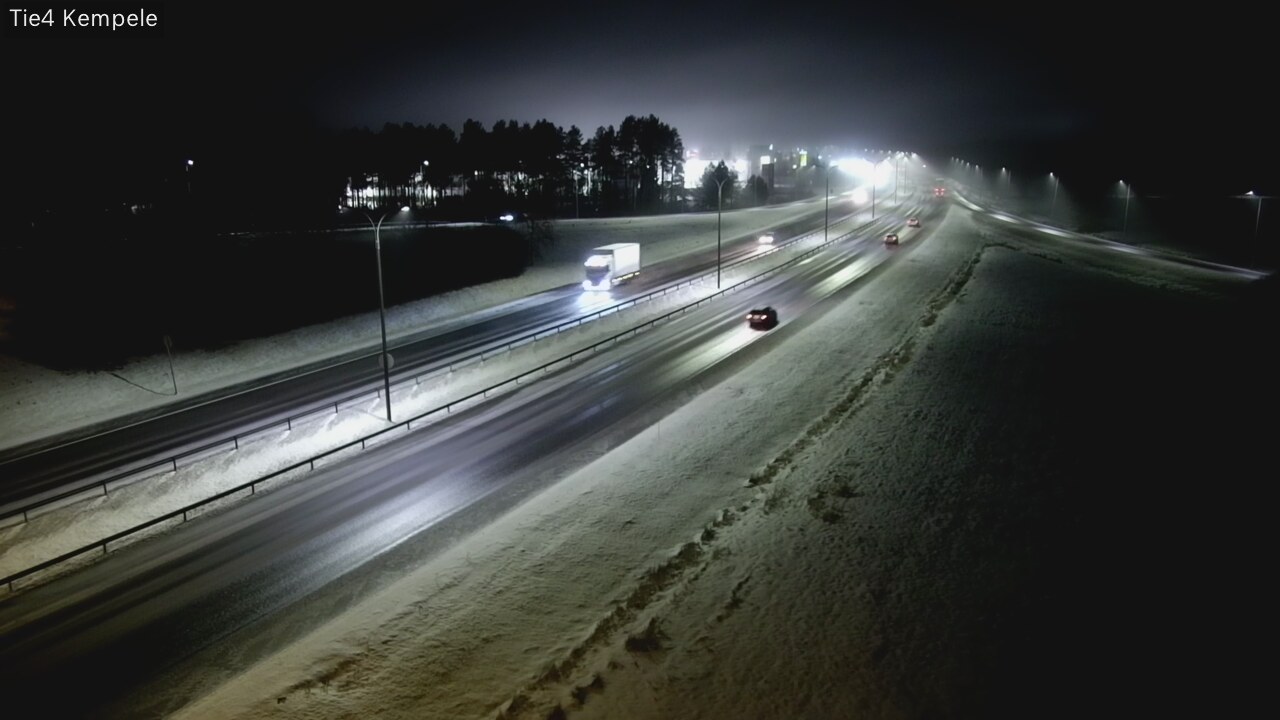 Weather Camera Image Väg 4 Kempele, Zeppelin, Kempele, Pohjois-Pohjanmaa
