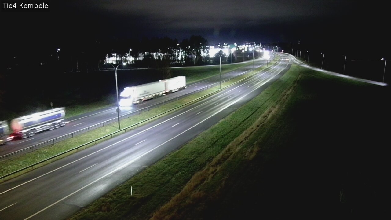 Kelikamerat Kuva Tie 4 Kempele, Zeppelin, Kempele, Pohjois-Pohjanmaa