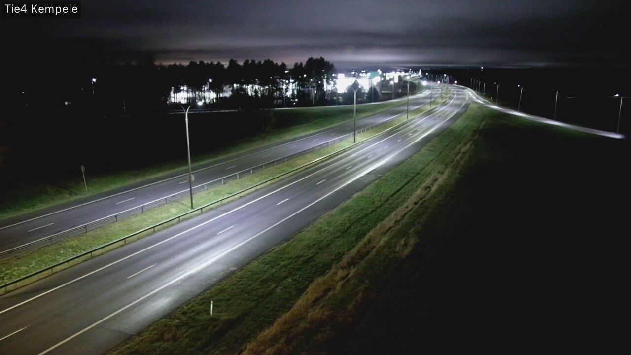 Kelikamerat Kuva Tie 4 Kempele, Zeppelin, Kempele, Pohjois-Pohjanmaa