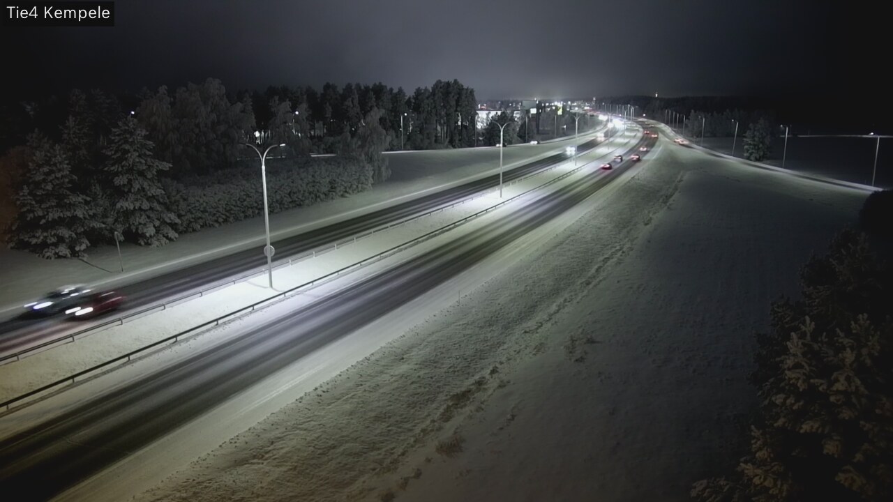 Kelikamerat Kuva Tie 4 Kempele, Zeppelin, Kempele, Pohjois-Pohjanmaa