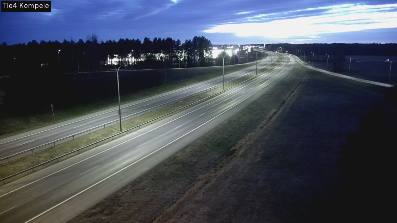 Weather Camera Image Väg 4 Kempele, Zeppelin, Kempele, Pohjois-Pohjanmaa