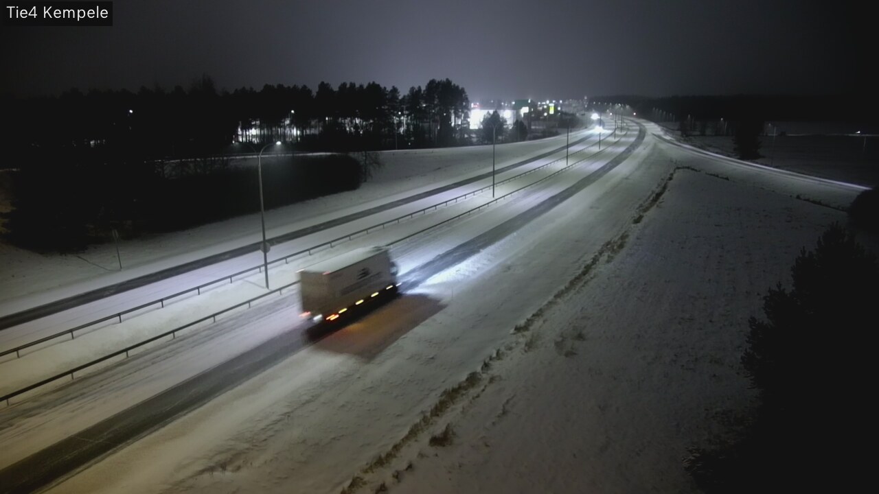 Kelikamerat Kuva Tie 4 Kempele, Zeppelin, Kempele, Pohjois-Pohjanmaa