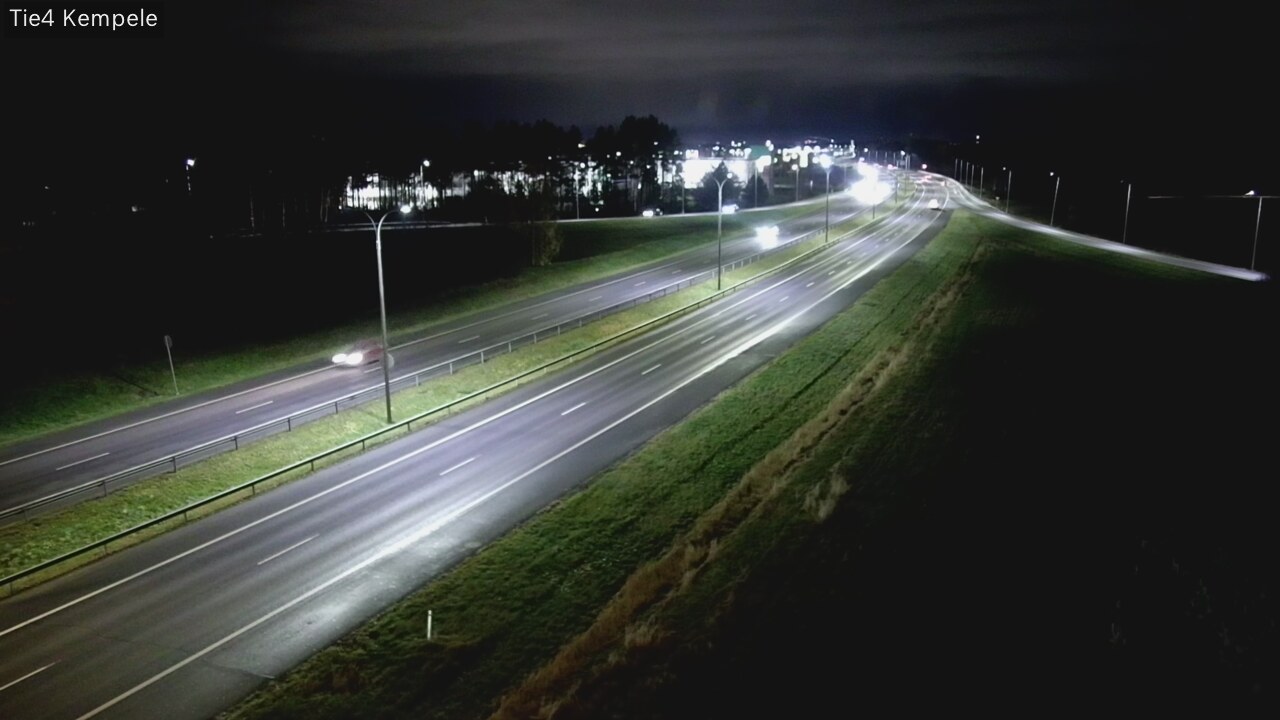 Kelikamerat Kuva Tie 4 Kempele, Zeppelin, Kempele, Pohjois-Pohjanmaa