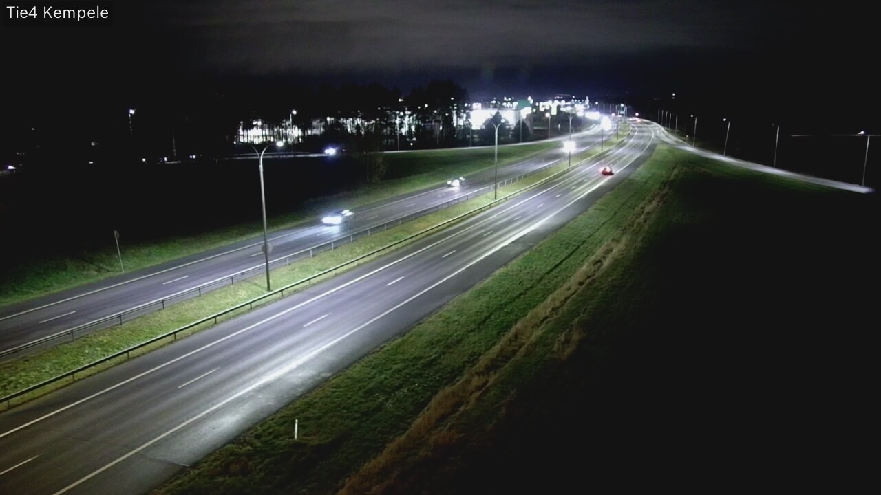 Kelikamerat Kuva Tie 4 Kempele, Zeppelin, Kempele, Pohjois-Pohjanmaa