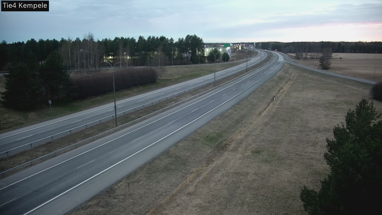 Weather Camera Image Väg 4 Kempele, Zeppelin, Kempele, Pohjois-Pohjanmaa