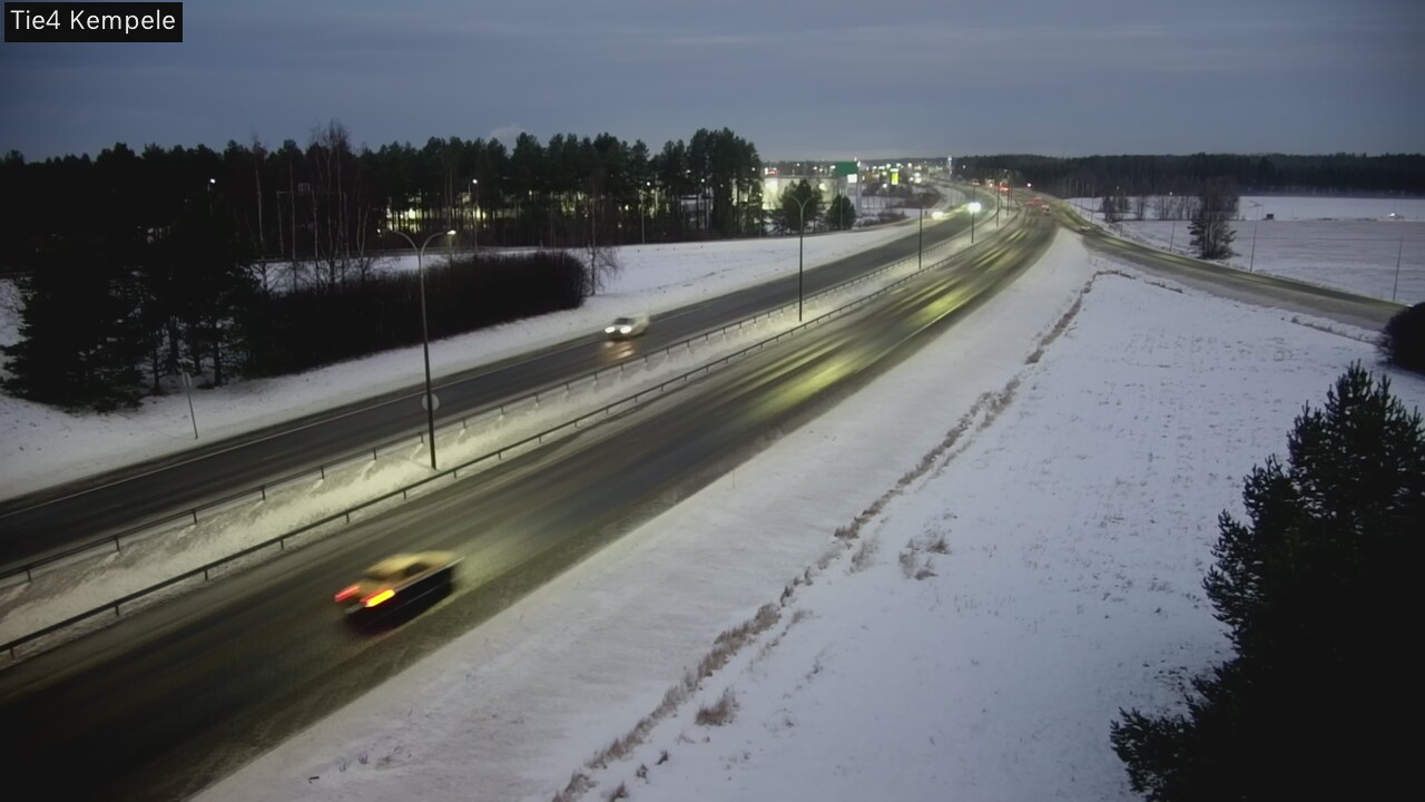 Weather Camera Image Väg 4 Kempele, Zeppelin, Kempele, Pohjois-Pohjanmaa