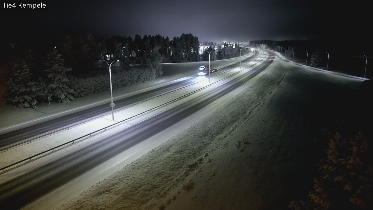 Kelikamerat Kuva Tie 4 Kempele, Zeppelin, Kempele, Pohjois-Pohjanmaa
