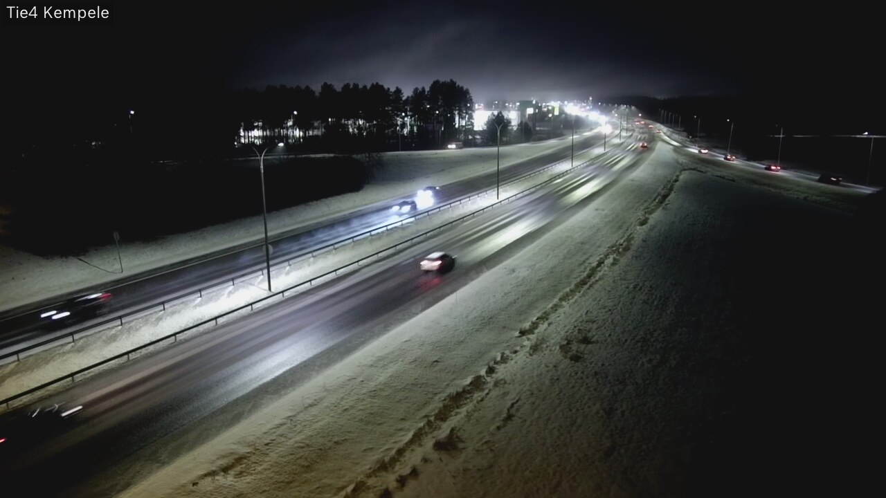 Weather Camera Image Väg 4 Kempele, Zeppelin, Kempele, Pohjois-Pohjanmaa