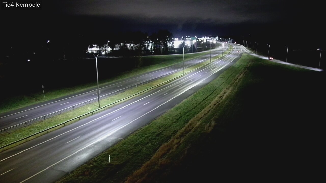 Kelikamerat Kuva Tie 4 Kempele, Zeppelin, Kempele, Pohjois-Pohjanmaa