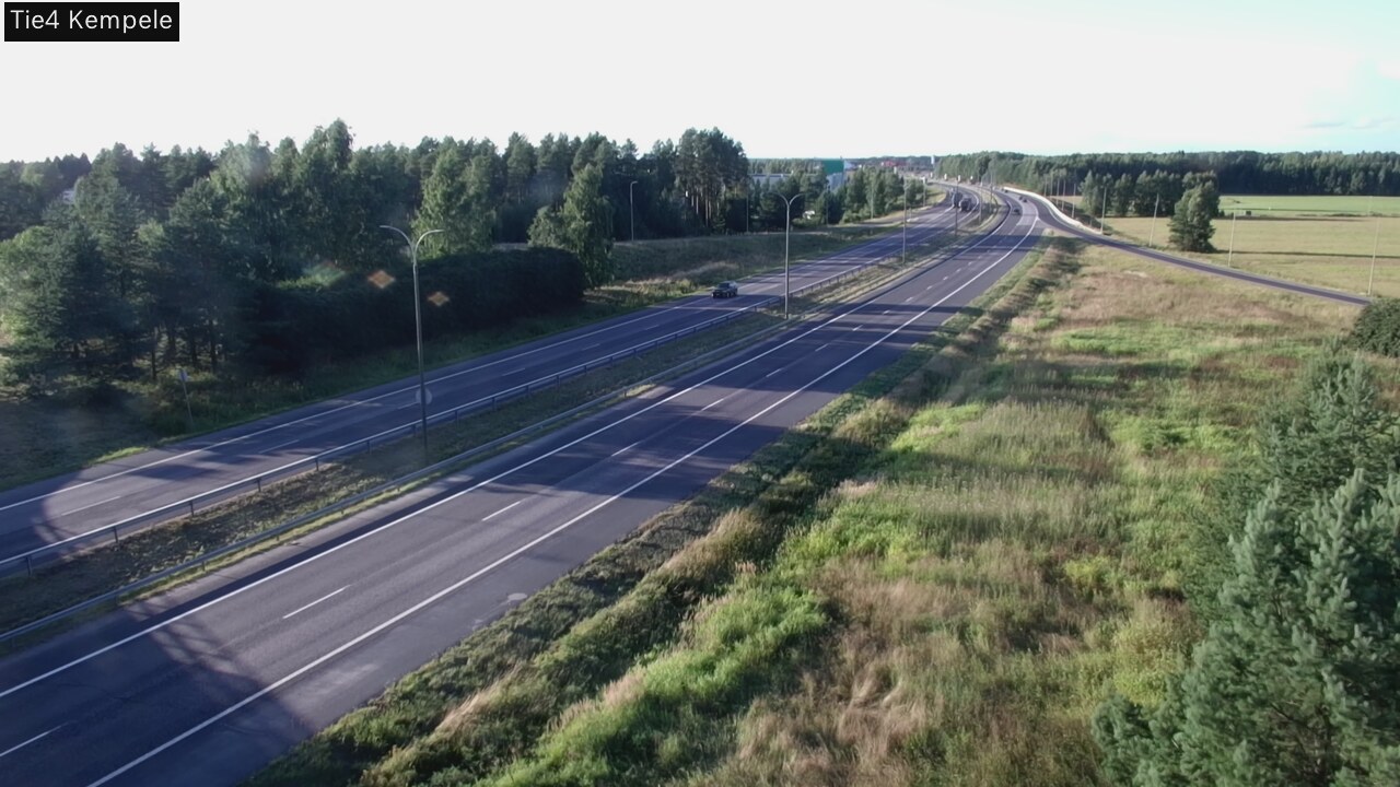 Kelikamerat Kuva Tie 4 Kempele, Zeppelin, Kempele, Pohjois-Pohjanmaa