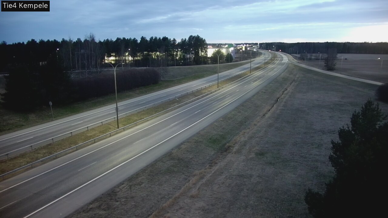 Weather Camera Image Väg 4 Kempele, Zeppelin, Kempele, Pohjois-Pohjanmaa