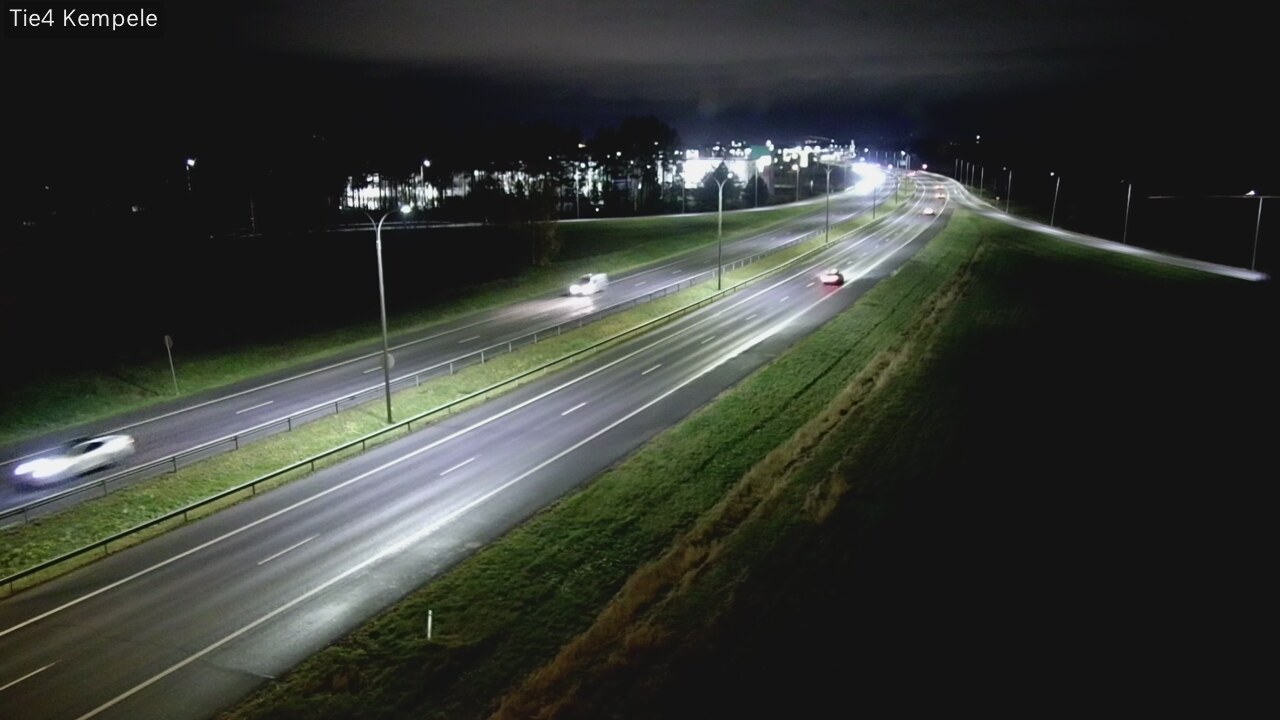 Kelikamerat Kuva Tie 4 Kempele, Zeppelin, Kempele, Pohjois-Pohjanmaa