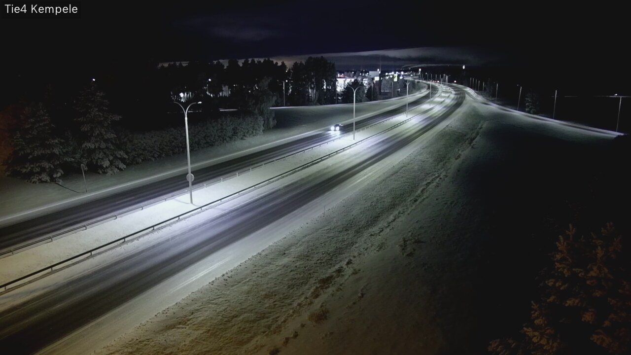 Kelikamerat Kuva Tie 4 Kempele, Zeppelin, Kempele, Pohjois-Pohjanmaa